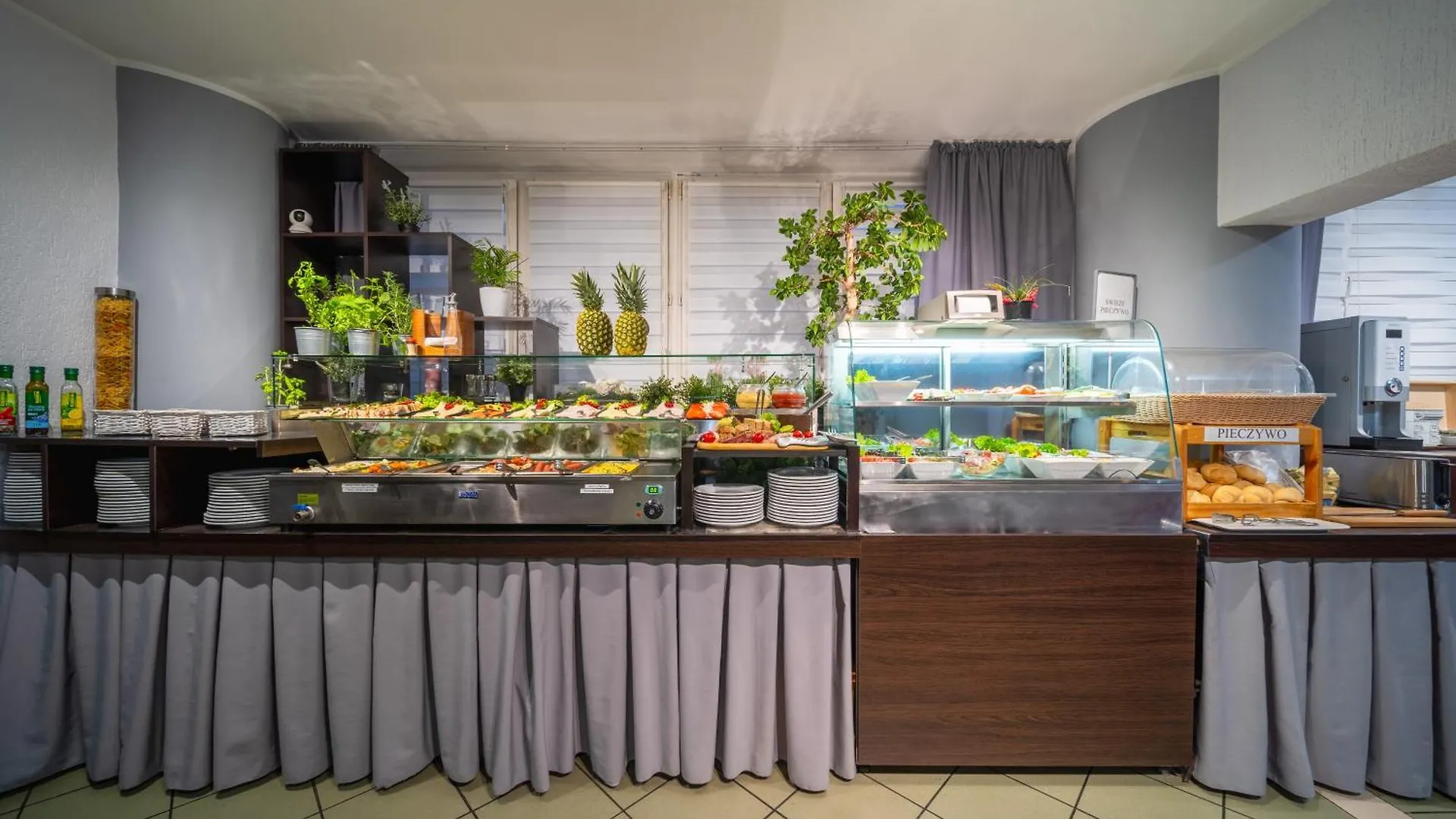 Hotel Gromada Познань