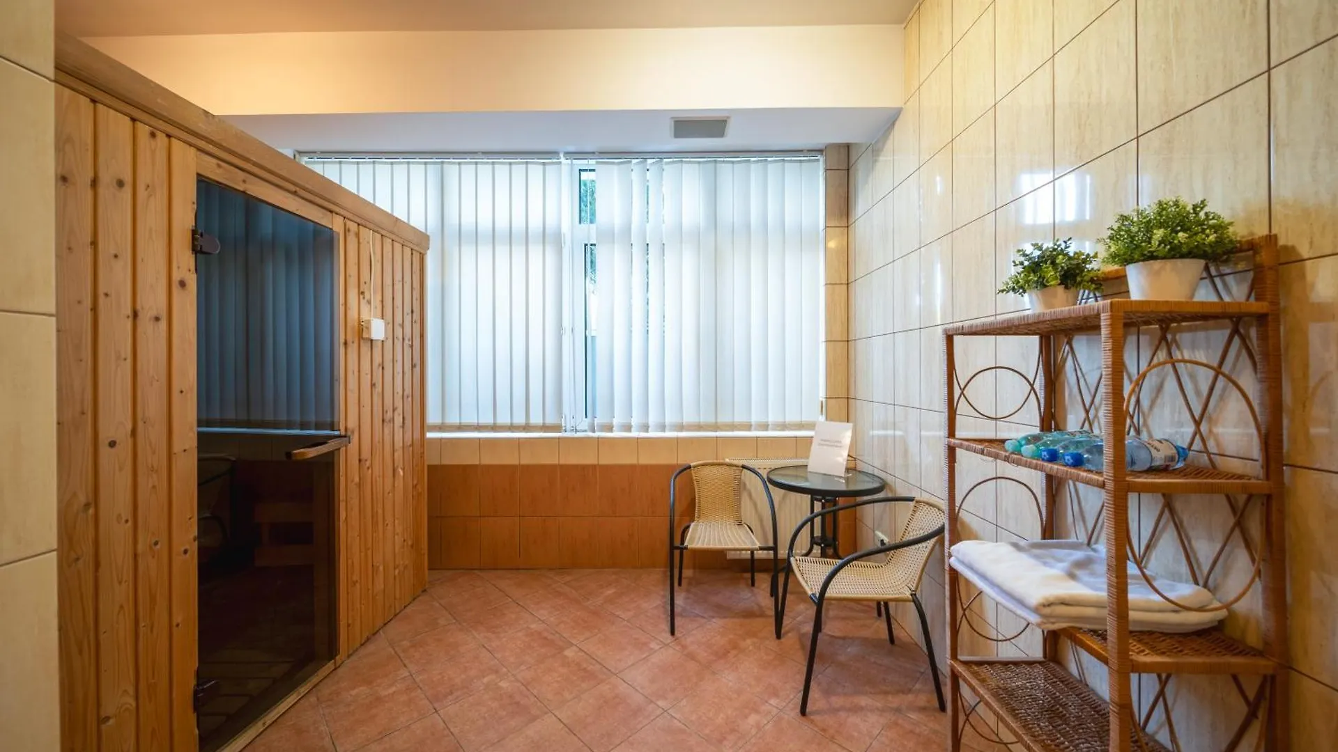 Hotel Gromada Познань 3*,