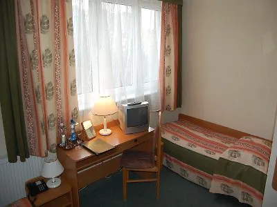 Hotel Gromada Познань