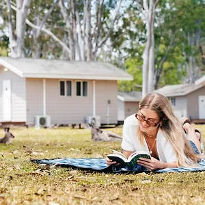 Hostel Kangarooms Noosa Everglades Cootharaba