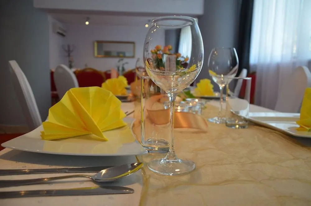 Hotel Gromada Poznań 3*,